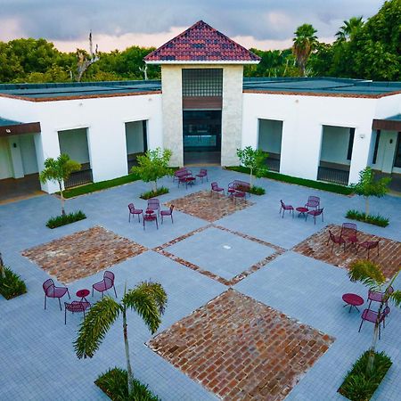 Caribe Deluxe Princess Punta Cana Esterno foto The University of the West Indies, Cave Hill Campus